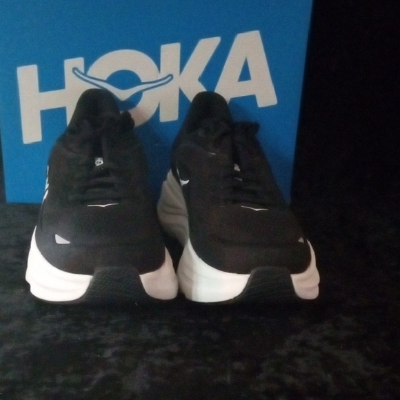 Men's Hoka Bondi 9 Black and White Athletic Shoes - Picture 15 of 16